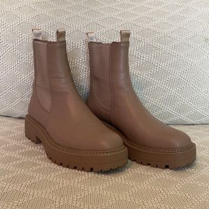 SAM EDELMAN Laguna Chelsea Boots